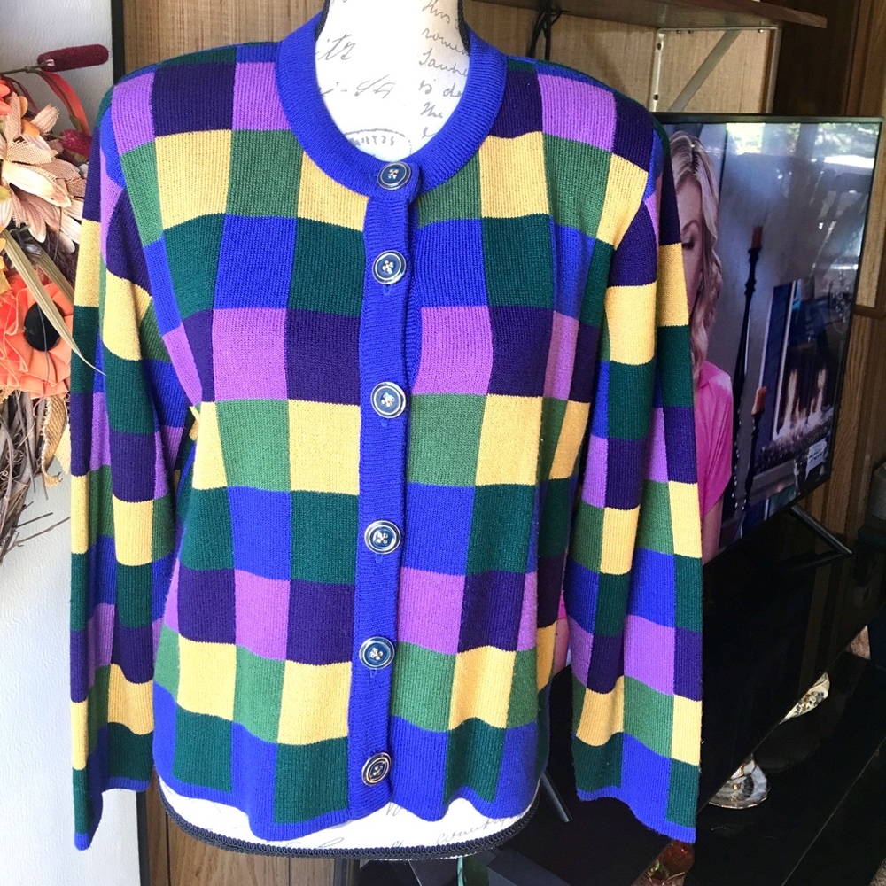 Women’s vintage Ani Knits checkered button up sweater - Picture 15 of 16